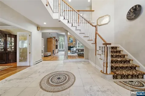 43 Walsh Drive Mahwah NJ 07430