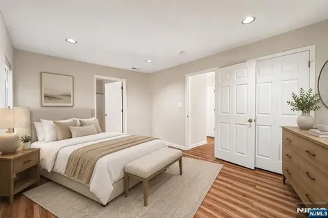 1059 Chedworth Circle Mahwah NJ 07430