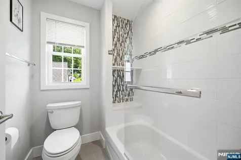 3 Orient Way Caldwell NJ 07006