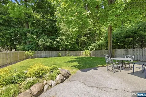 3 Orient Way Caldwell NJ 07006