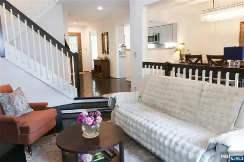 7 Dogwood Court Woodland Park NJ 07424