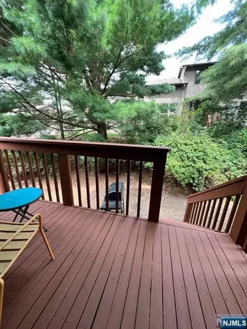 7 Dogwood Court Woodland Park NJ 07424