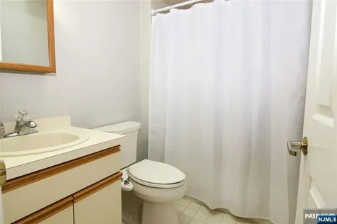 7 Dogwood Court Woodland Park NJ 07424