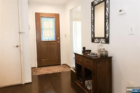 7 Dogwood Court Woodland Park NJ 07424