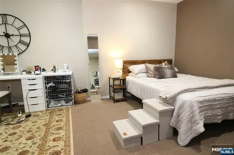 7 Dogwood Court Woodland Park NJ 07424