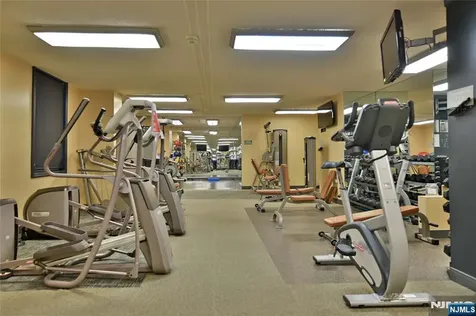 160 Overlook Avenue Hackensack NJ 07601