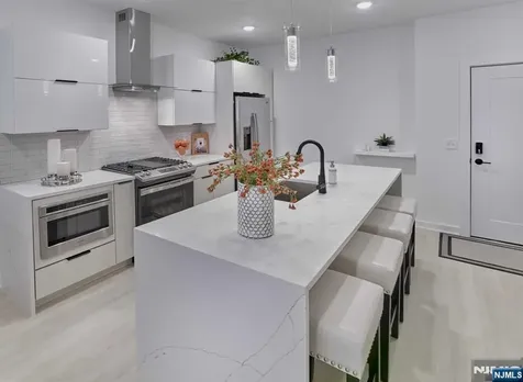 8 Tice Road Franklin Lakes NJ 07417