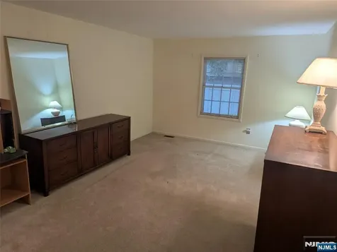 5 Colonial Village Drive Hillsdale NJ 07642