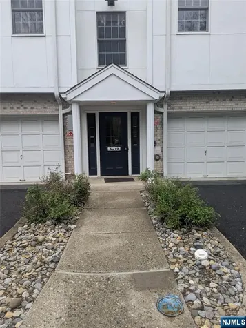5 Colonial Village Drive Hillsdale NJ 07642