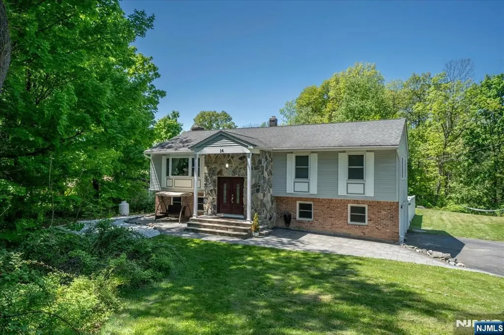 14 Lounsberry Hollow Road Sussex NJ 07461