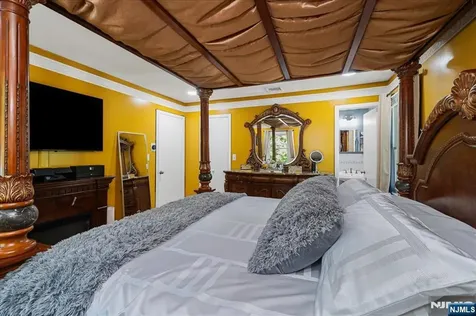 14 Lounsberry Hollow Road Sussex NJ 07461