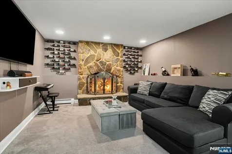 14 Lounsberry Hollow Road Sussex NJ 07461