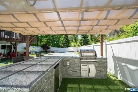 14 Lounsberry Hollow Road Sussex NJ 07461