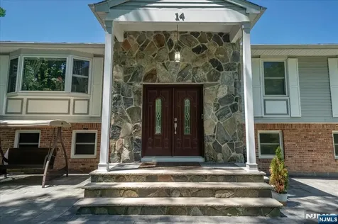 14 Lounsberry Hollow Road Sussex NJ 07461