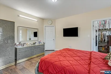 11 Alps Road Wayne NJ 07470
