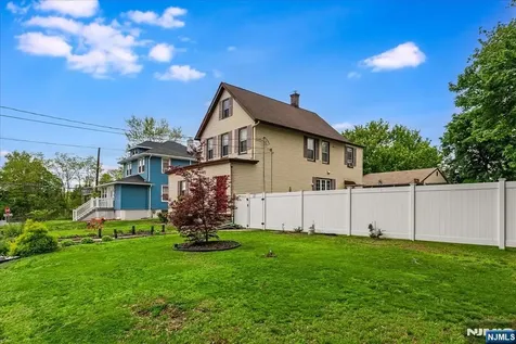 11 Alps Road Wayne NJ 07470