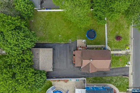 11 Alps Road Wayne NJ 07470