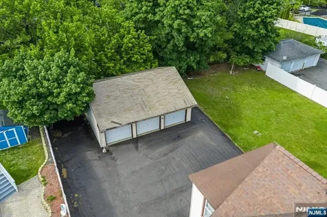11 Alps Road Wayne NJ 07470