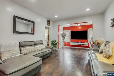 11 Alps Road Wayne NJ 07470
