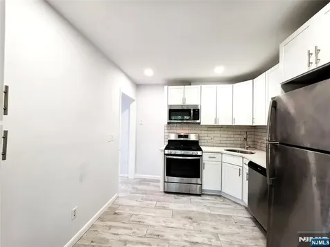 616 Grand Avenue Leonia NJ 07605