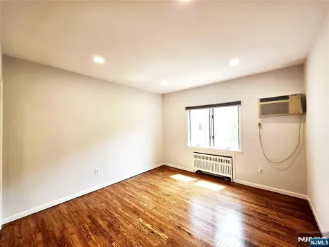 616 Grand Avenue Leonia NJ 07605