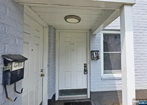 616 Grand Avenue Leonia NJ 07605