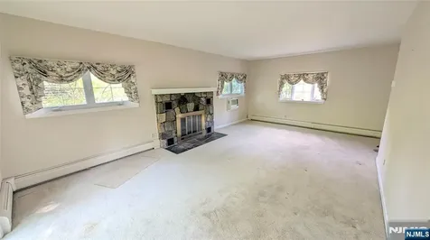 31 Cascade Way Butler Borough NJ 07405