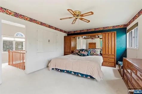 25 Stone Row Lane Jefferson Township NJ 07438