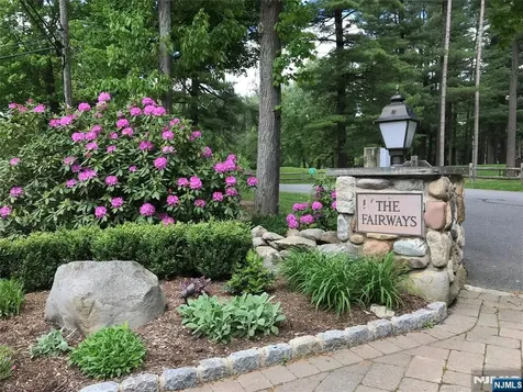 25 Stone Row Lane Jefferson Township NJ 07438