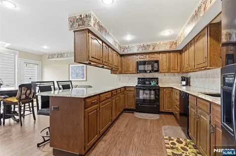 25 Stone Row Lane Jefferson Township NJ 07438