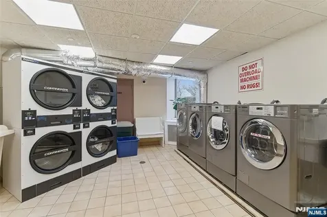 100 Palisade Avenue Englewood NJ 07631