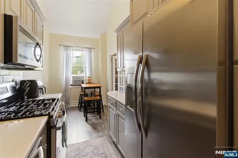 100 Palisade Avenue Englewood NJ 07631