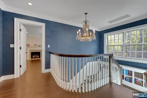 292 Maple Street Englewood NJ 07631