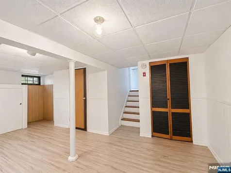 60 Sergent Court Bergenfield NJ 07621