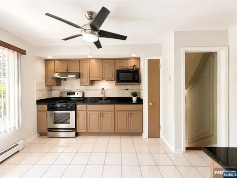 60 Sergent Court Bergenfield NJ 07621