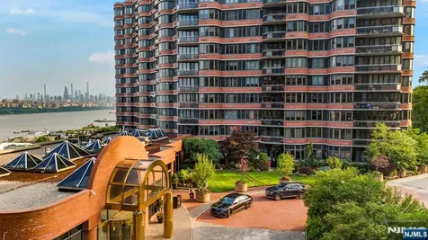 100 Carlyle Drive Cliffside Park NJ 07010