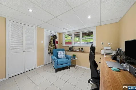 22 Federal Hill Road Pompton Lakes NJ 07442