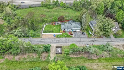 22 Federal Hill Road Pompton Lakes NJ 07442