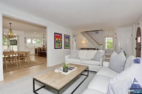 425 Wastena Terrace Ridgewood NJ 07450