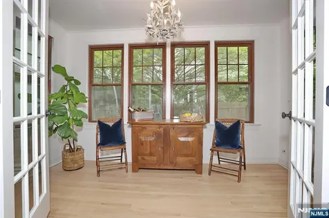 425 Wastena Terrace Ridgewood NJ 07450