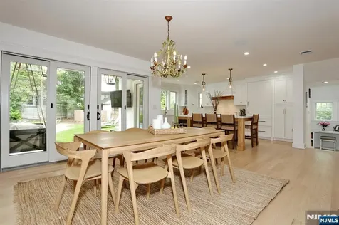 425 Wastena Terrace Ridgewood NJ 07450