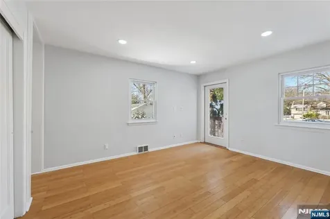 51 Day Avenue Tenafly NJ 07670