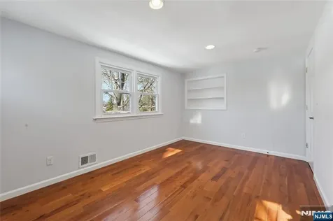 51 Day Avenue Tenafly NJ 07670