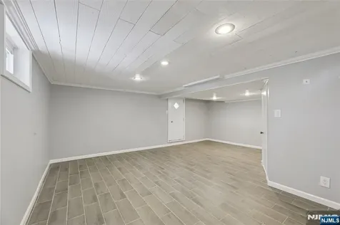 51 Day Avenue Tenafly NJ 07670