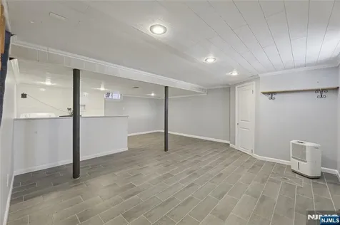 51 Day Avenue Tenafly NJ 07670