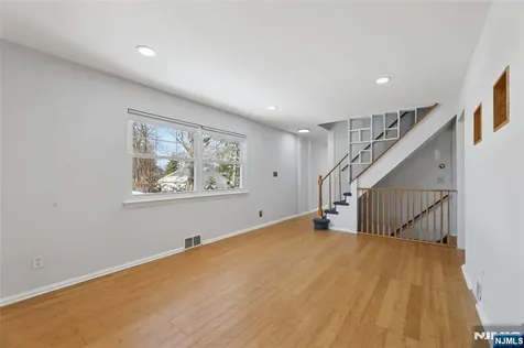 51 Day Avenue Tenafly NJ 07670