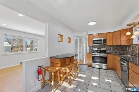 51 Day Avenue Tenafly NJ 07670