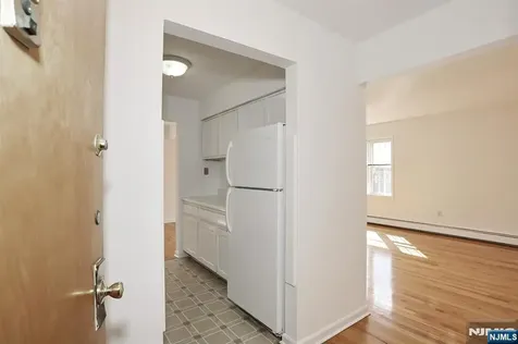 565 Grove Street Clifton NJ 07013
