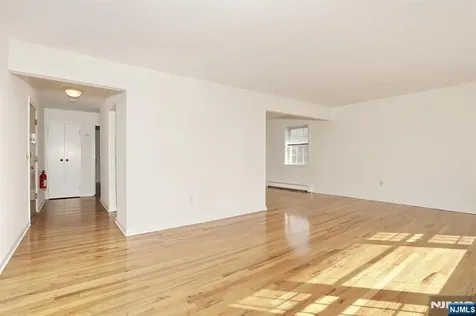 565 Grove Street Clifton NJ 07013
