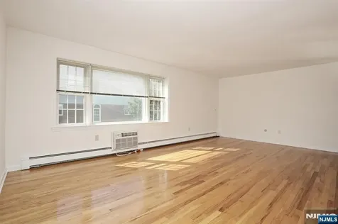 565 Grove Street Clifton NJ 07013